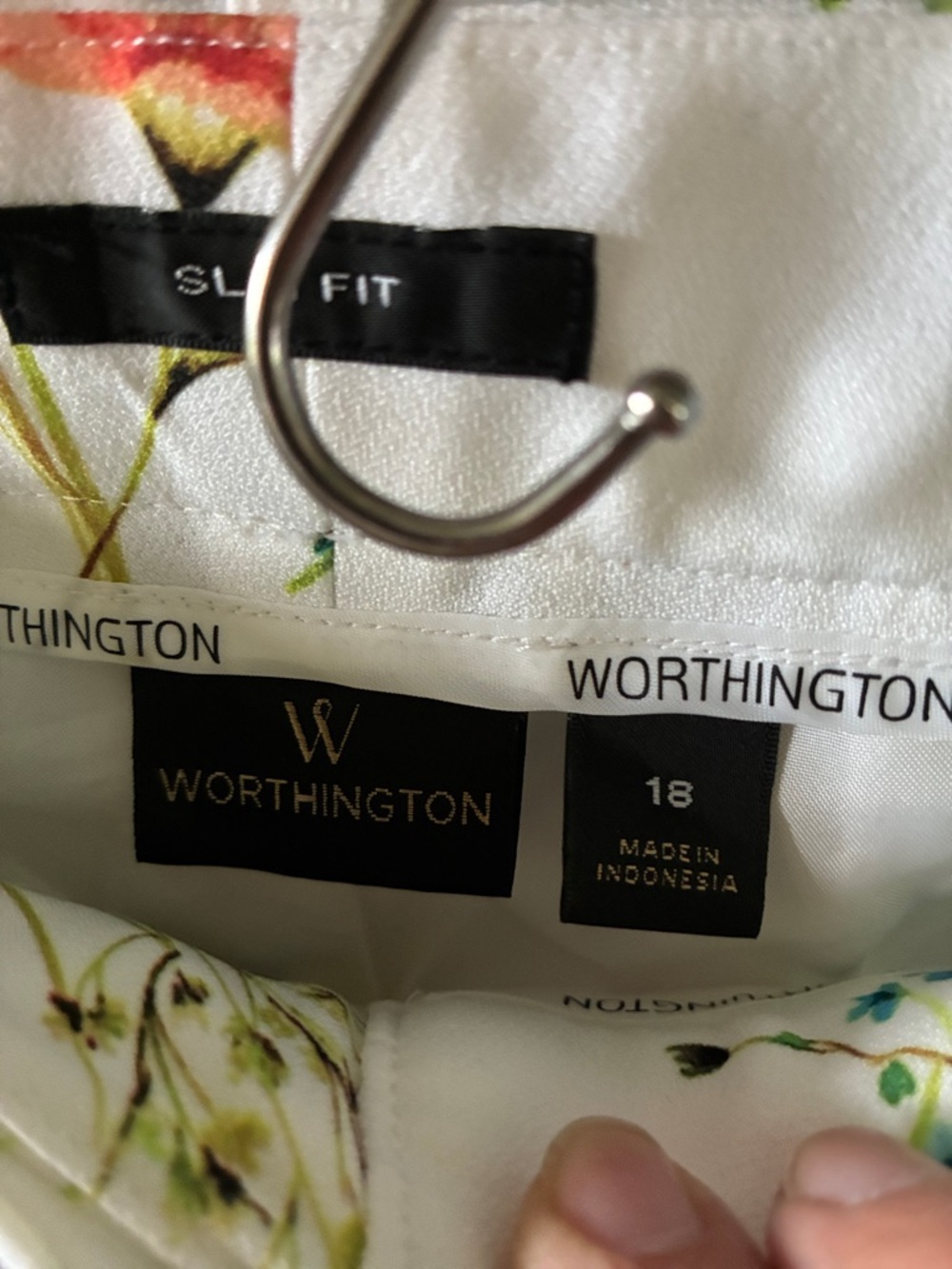 Worthington sz 18 Slim Fit White Floral Ankle Cropped Pants NWT - Picture 5 of 9